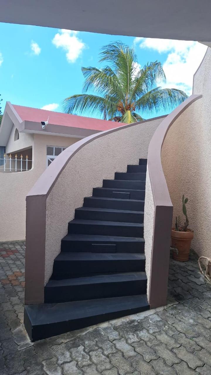 Seashell Haven Villa Trou aux Biches Bagian luar foto